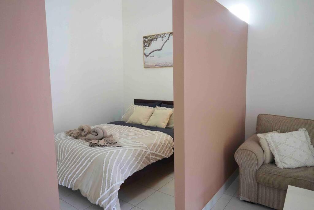 Apartment Lovely One Bed Right In The *
