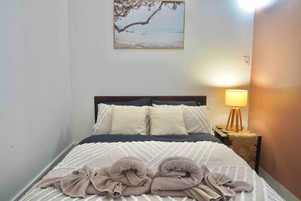 Lovely One Bed Right In The Apartment *