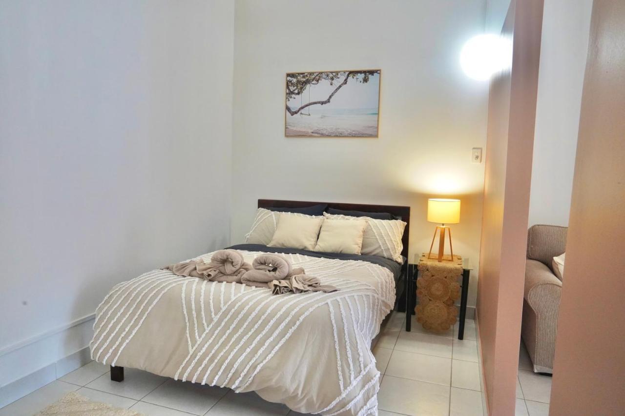 Lovely One Bed Right In The * Darwin